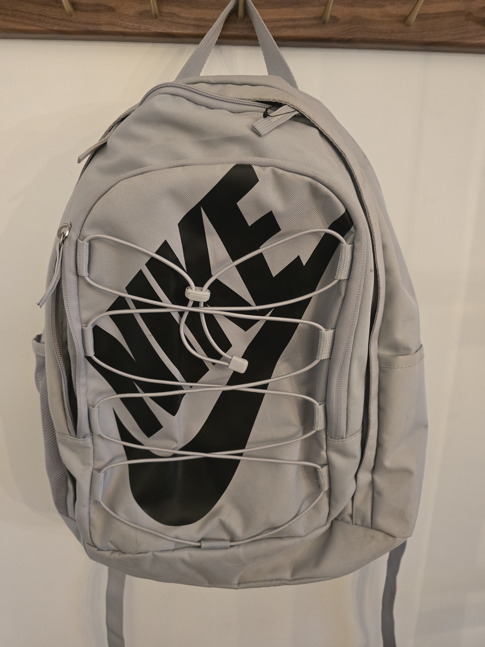 Nike Men’s Light Gray Backpack with Front Logo